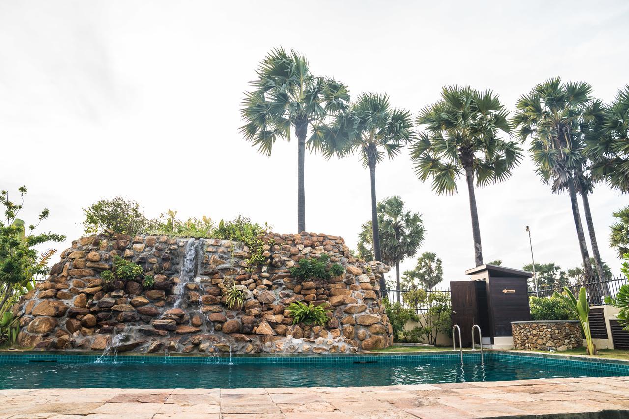 Dream Garden Hotel อารูกัมเบย์ ภายนอก รูปภาพ